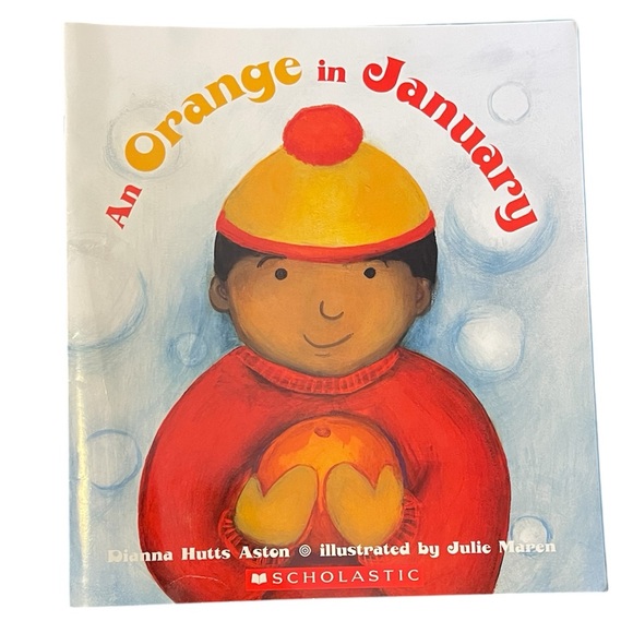 Assortment of 5 Scholastic Kid’s Winter Books - Picture 6 of 11